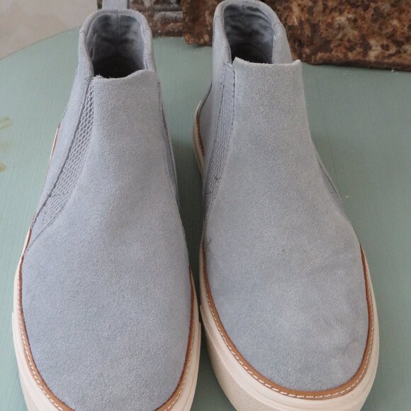 Toms Blue Suede Booties size 9 - Picture 1 of 10